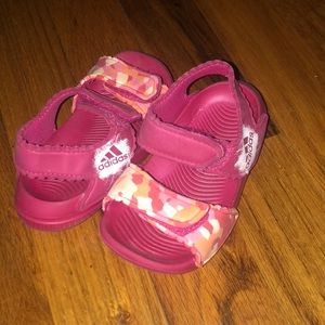 Adidas toddler girls water shoes Sz 5 Pink